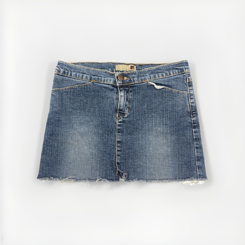 Vintage Forever 21 Y2K Low Rise Micro Mini Skirt Denim Size 27 x 11 Distressed‎